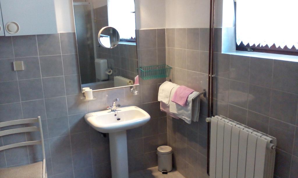 Apartments Mare Losinjska 16 Рабац Екстериор снимка