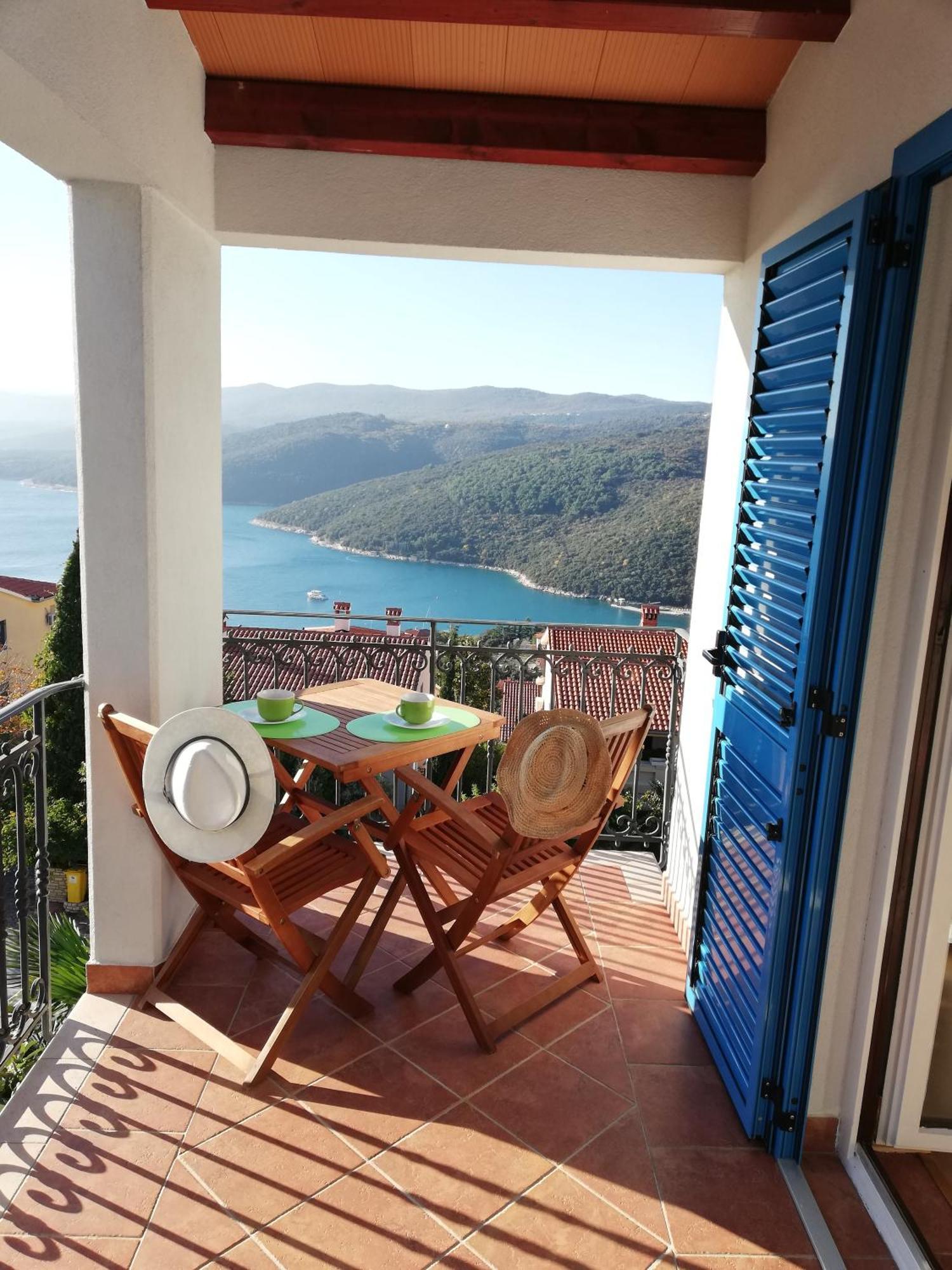 Apartments Mare Losinjska 16 Рабац Екстериор снимка